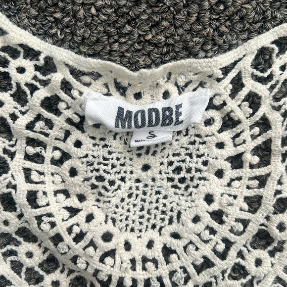 Tank top - Picture 2 of 3